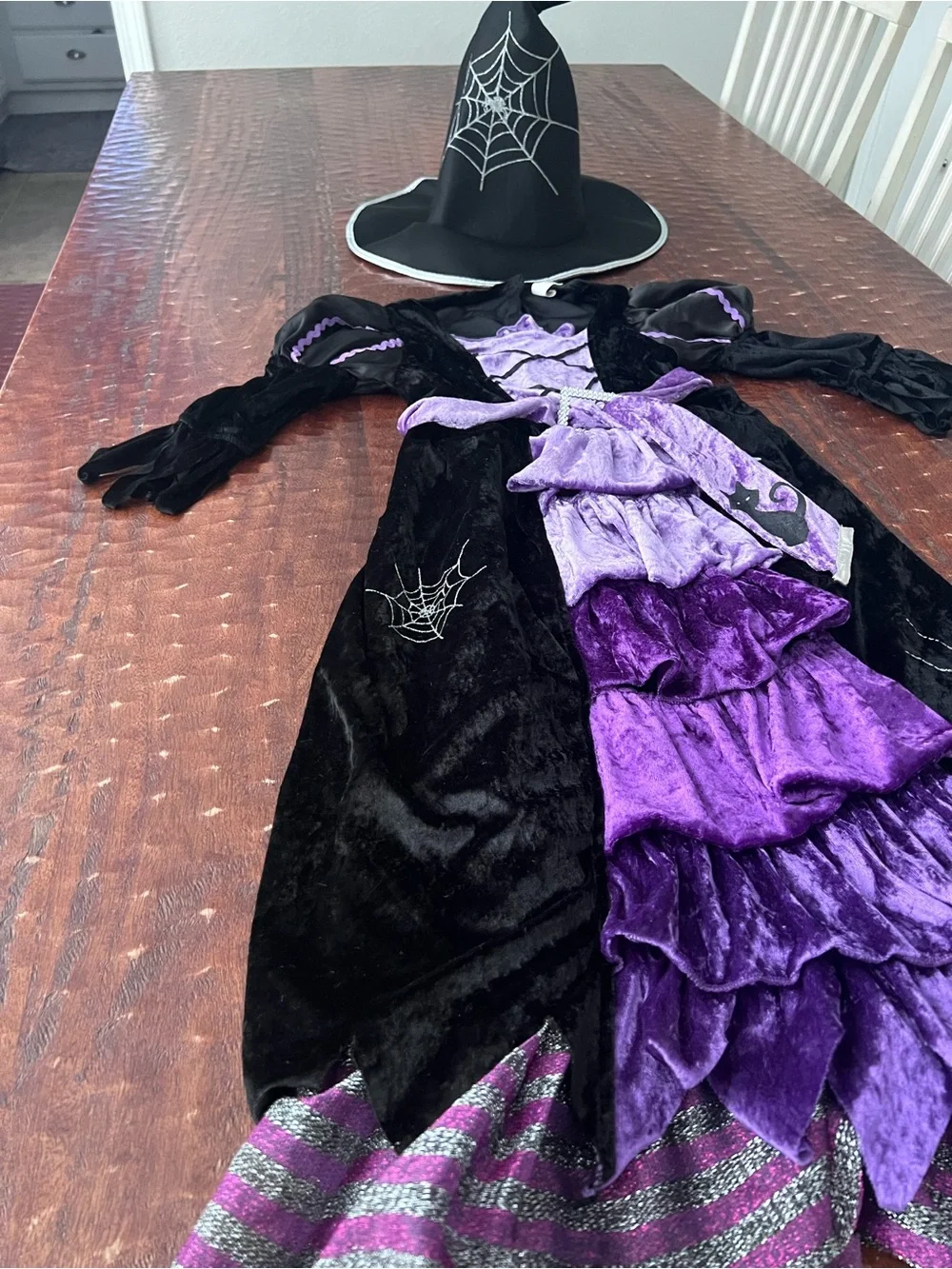 Kids Black and Purple Witch Costume Dress size 7/8